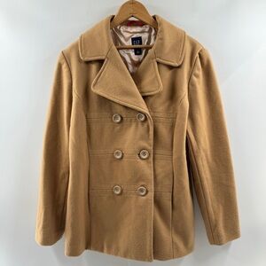 GAP Tan Button-Down Coat – Size Large, 2007, Virgin Wool Blend, Barely Worn